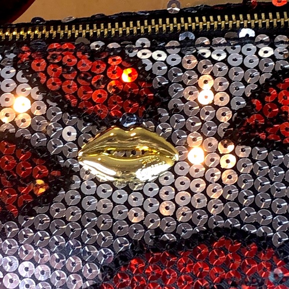 JUICY COUTURE Red Lipstick Kiss Lips Sequin Top Zip Crossbody Shoulder Bag NWT - Picture 8 of 17